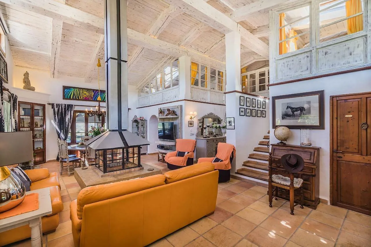 Villa Rota De Morell Pollenca Holiday home